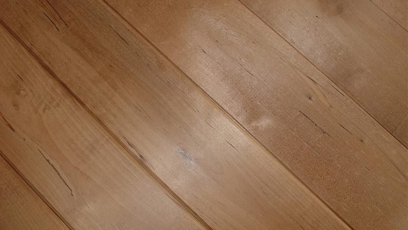 强化复合地板定制尺寸对比标准板：尺寸定制，品质生活新选择